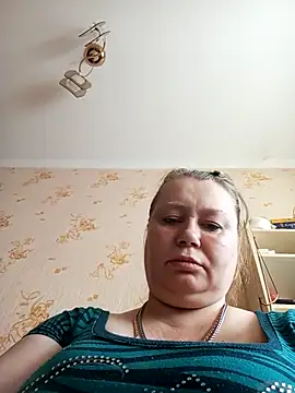 KiraStanton online show from 03.10.26