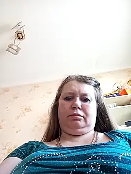 KiraStanton online show from 04.04.26