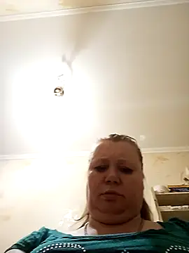 KiraStanton online show from 05.10.26