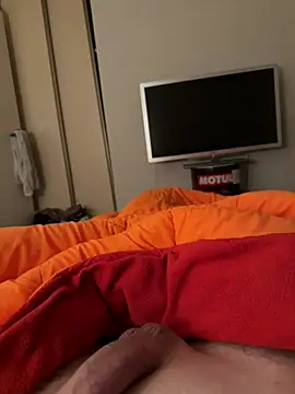 Snapshot of foudesexe23 chatting on 02.25.26 foudesexe23 online show from 02.25.26