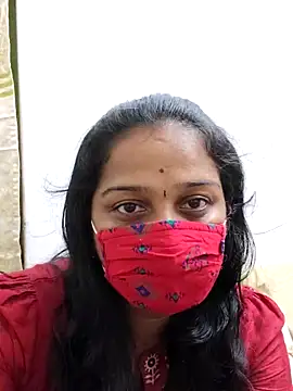 Shaliniqueen online show from 05.19.26