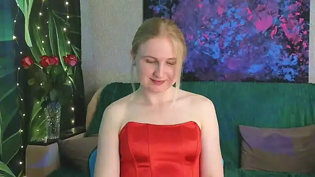 Snapshot of Lanavi_Smile chatting on 07.08.26 Lanavi Smile online show from 07.08.26