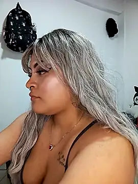 Snapshot of RubyCastellanos_XXXX chatting on 03.02.26 RubyCastellanos XXXX online show from 03.02.26