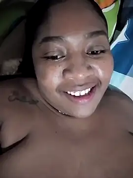 Snapshot of Megan-Small chatting on 02.25.26 Megan-Small online show from 02.25.26