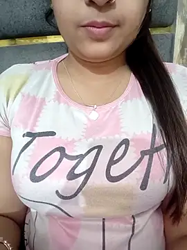 Shanaya-Hotty online show from 04.03.26