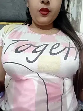 Shanaya-Hotty online show from 04.04.26