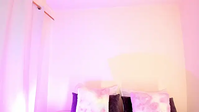 MIAA ROBERTSS online show from 03.07.26