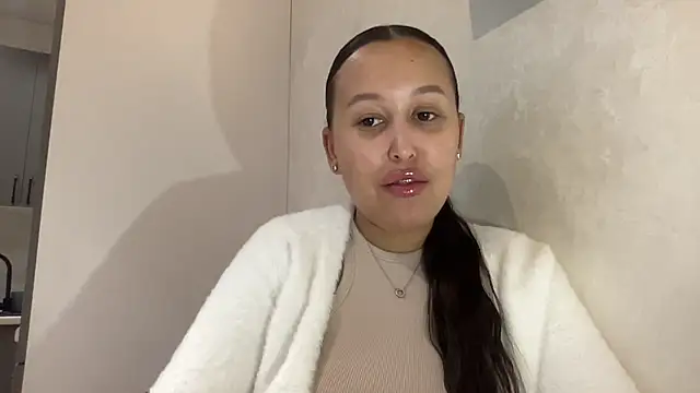 Dana 005 online show from 05.02.26