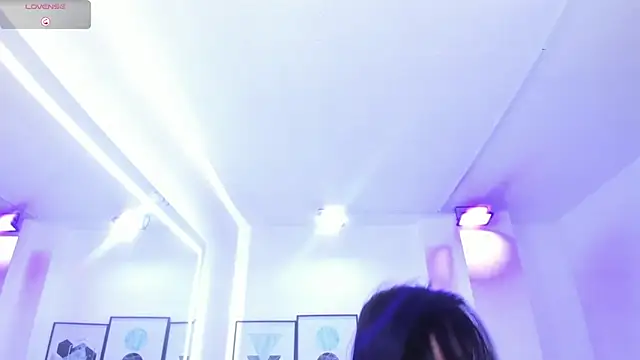 Chloe meoww online show from 07.04.26