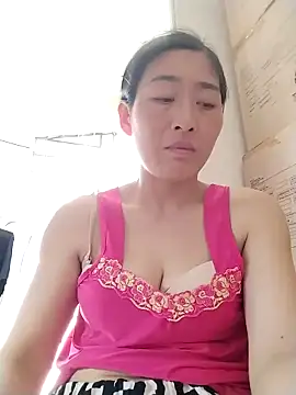 Snapshot of lris-Beauty77 chatting on 03.02.26 lris-Beauty77 online show from 03.02.26