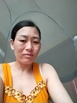 Snapshot of lris-Beauty77 chatting on 03.17.26 lris-Beauty77 online show from 03.17.26