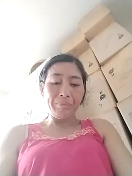 Snapshot of lris-Beauty77 chatting on 03.21.26 lris-Beauty77 online show from 03.21.26