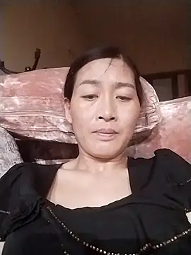 Snapshot of lris-Beauty77 chatting on 03.23.26 lris-Beauty77 online show from 03.23.26