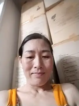 Snapshot of lris-Beauty77 chatting on 03.31.26 lris-Beauty77 online show from 03.31.26