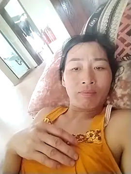 Snapshot of lris-Beauty77 chatting on 04.01.26 lris-Beauty77 online show from 04.01.26