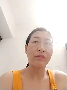 Snapshot of lris-Beauty77 chatting on 04.02.26 lris-Beauty77 online show from 04.02.26