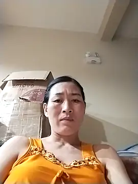 Snapshot of lris-Beauty77 chatting on 04.04.26 lris-Beauty77 online show from 04.04.26