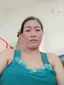 Snapshot of lris-Beauty77 chatting on 04.05.26 lris-Beauty77 online show from 04.05.26