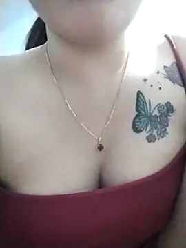 Snapshot of Kiki-vn chatting on 02.26.26 Kiki-vn online show from 02.26.26