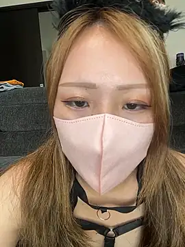 Snapshot of _RAN_ch chatting on 06.19.26 RAN ch online show from 06.19.26