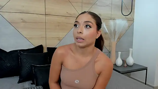 AnnyVega   online show from 03.27.26