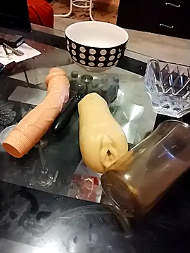 Snapshot of pursy5423 chatting on 02.25.26 pursy5423 online show from 02.25.26