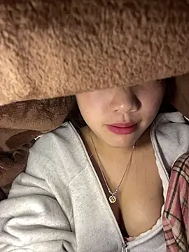 Snapshot of Rio-cute chatting on 02.26.26 Rio-cute online show from 02.26.26