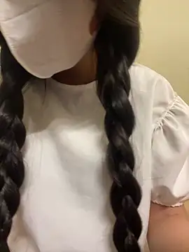 Snapshot of Rio-cute chatting on 06.28.26 Rio-cute online show from 06.28.26