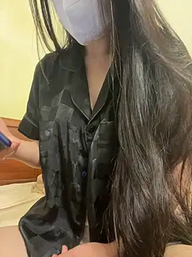 Snapshot of Rio-cute chatting on 06.30.26 Rio-cute online show from 06.30.26