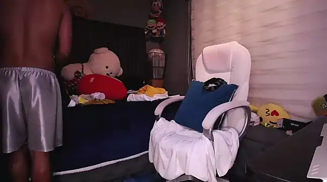 dirty 27cms online show from 02.19.25