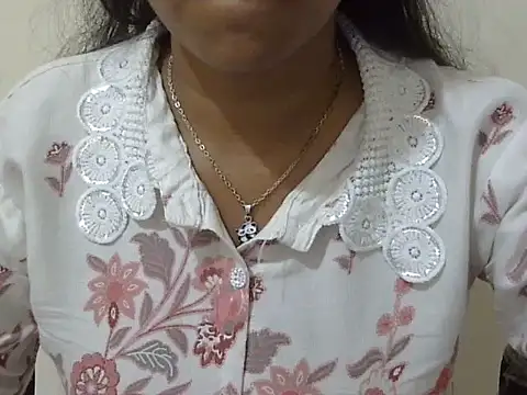 cute momo love online show from 06.05.26