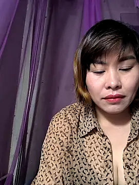 Snapshot of juicy-milu chatting on 03.15.26 juicy-milu online show from 03.15.26