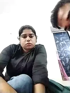 Cute Piu online show from 02.22.26