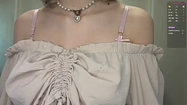 Carolini i online show from 07.17.26