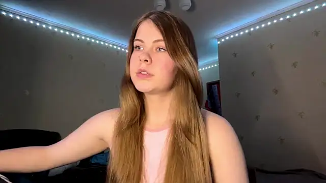 Snapshot of Amy_Maev chatting on 03.26.26 Amy Maev online show from 03.26.26