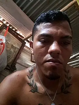 Snapshot of aron_yael chatting on 02.26.26 aron yael online show from 02.26.26