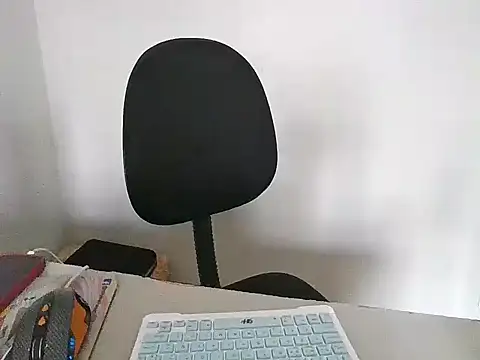 Snapshot of sra_super_tesao chatting on 02.27.26 sra super tesao online show from 02.27.26