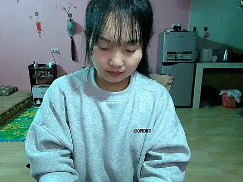 Snapshot of Myna5790 chatting on 03.19.26 Myna5790 online show from 03.19.26