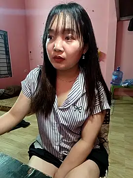 Snapshot of Myna5790 chatting on 03.27.26 Myna5790 online show from 03.27.26