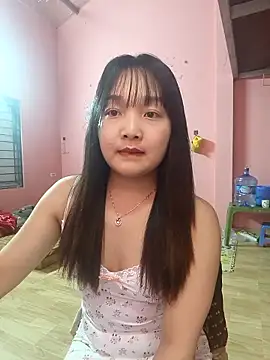 Snapshot of Myna5790 chatting on 04.05.26 Myna5790 online show from 04.05.26