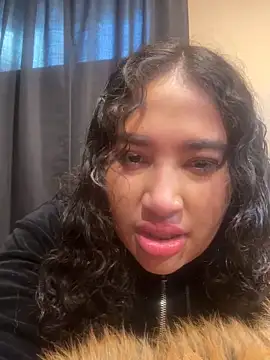 Snapshot of BunnyYT chatting on 02.27.26 BunnyYT online show from 02.27.26