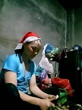 Snapshot of elen8800 chatting on 02.24.26 elen8800 online show from 02.24.26