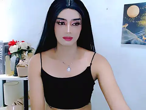 Snapshot of Queeny_Cassandra chatting on 04.14.26 Queeny Cassandra online show from 04.14.26