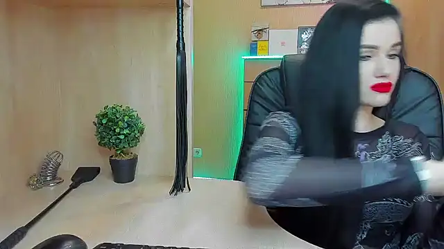 KristiTopxx online show from 02.10.25