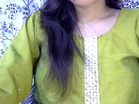 Snapshot of Neha_Sharma2 chatting on 06.14.26 Neha Sharma2 online show from 06.14.26
