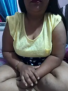 Moonae online show from 04.17.26