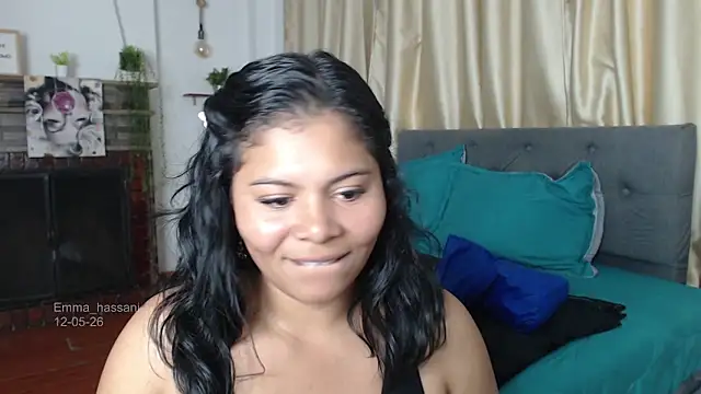 Snapshot of Emma_hassani chatting on 05.12.26 Emma hassani online show from 05.12.26