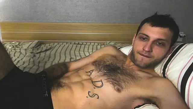 Snapshot of DarkRogue19 chatting on 03.05.26 DarkRogue19 online show from 03.05.26