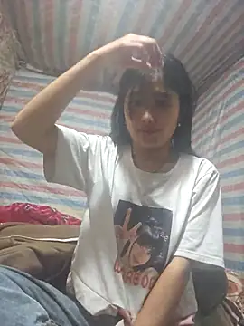 Snapshot of Lala-labu chatting on 03.06.26 Lala-labu online show from 03.06.26