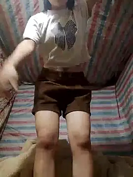 Snapshot of Lala-labu chatting on 03.23.26 Lala-labu online show from 03.23.26